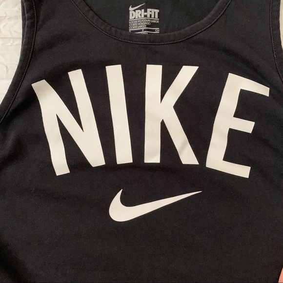 Nike workout tank top - Picture 3 of 3